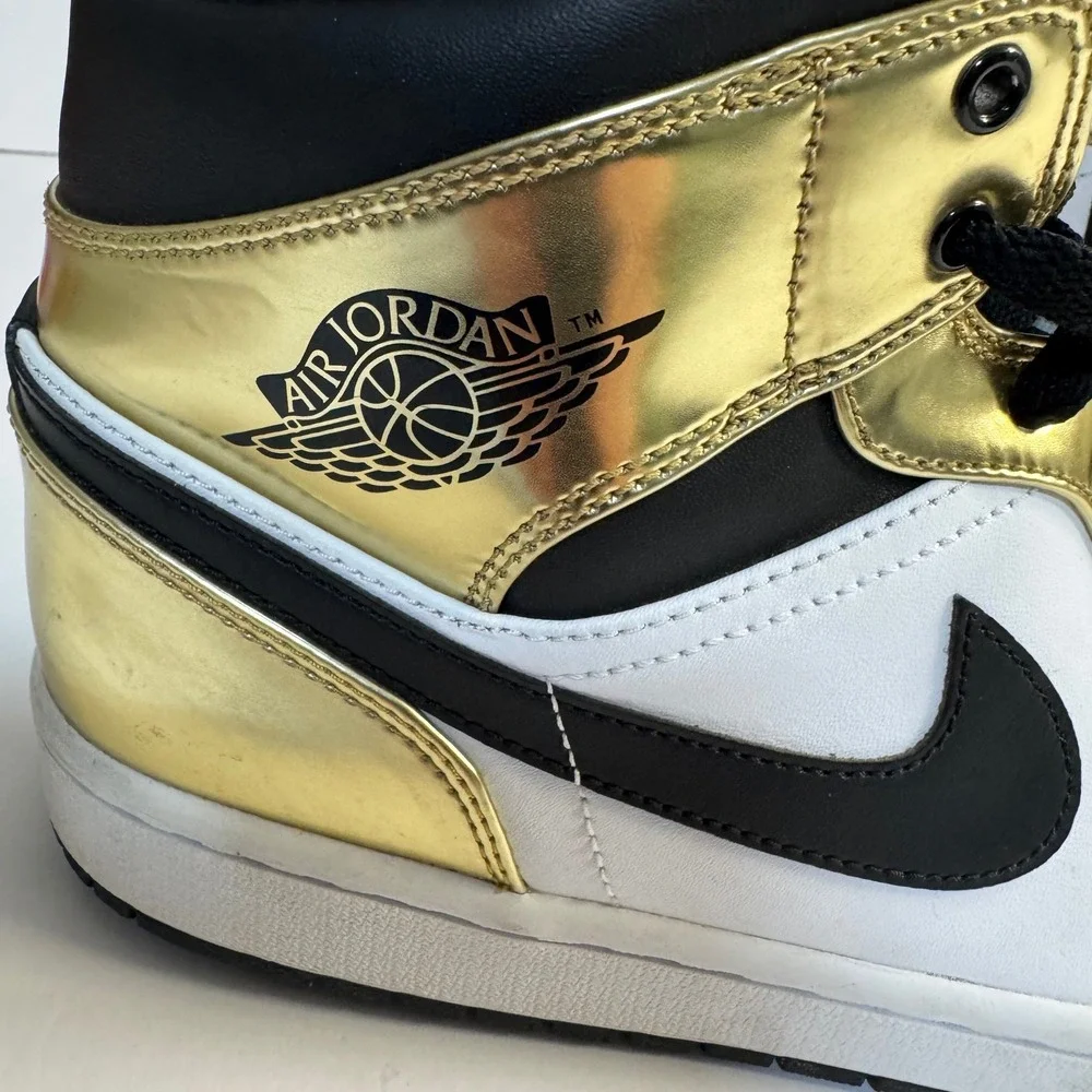 Nike Air Jordan 1 Mid Metallic Gold White Black DC1419-700 Mens 11.5 Sneaker